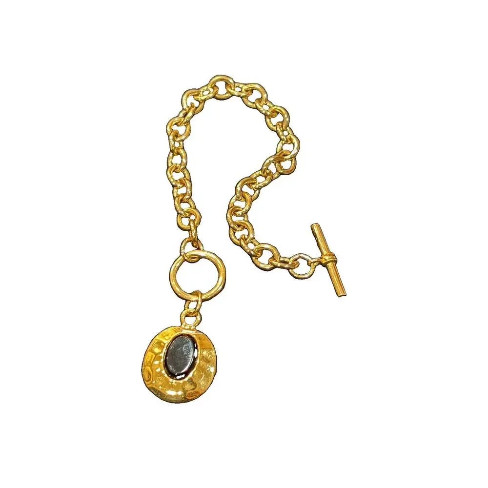 Vintage Avon Gold Tone Black Onyx 8 Inch Vintage Toggle Charm Bracelet